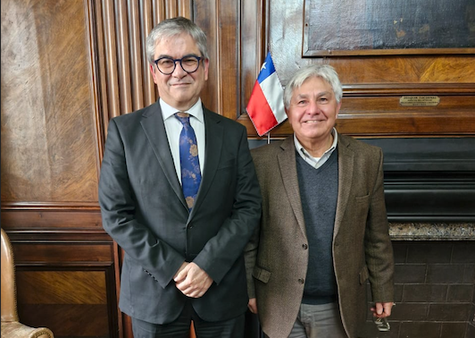 SalmonChile se reúne con Ministro de Hacienda para plantear acciones que potencien el desarrollo de la salmonicultura