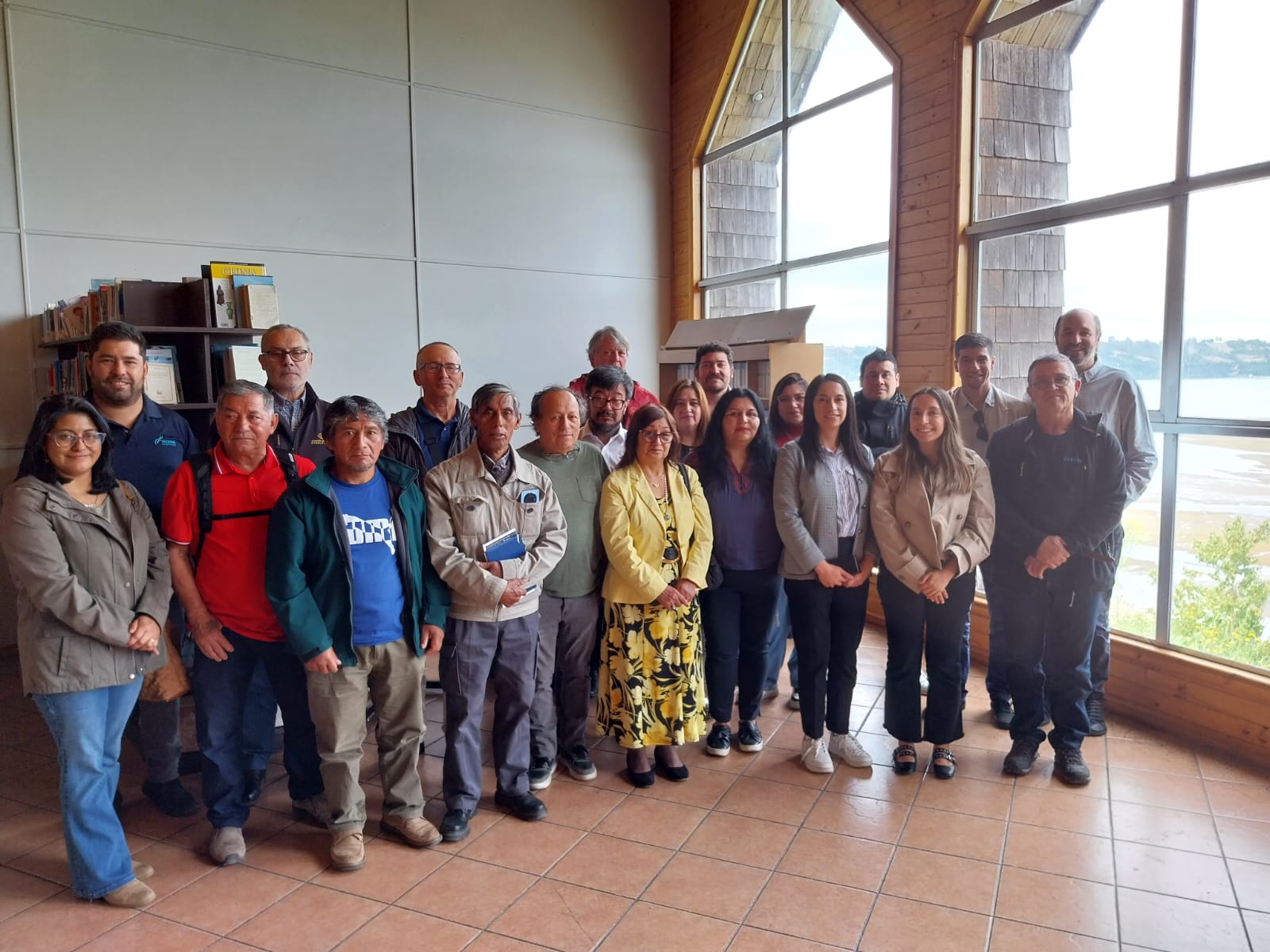 SalmonChile presenta resultados de “Diálogos para la Salmonicultura del Futuro” a comunidades de Chiloé