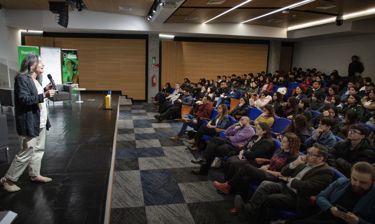 SalmonChile participa en Encuentro de Equidad de Género realizado en DUOC UC de Puerto Montt