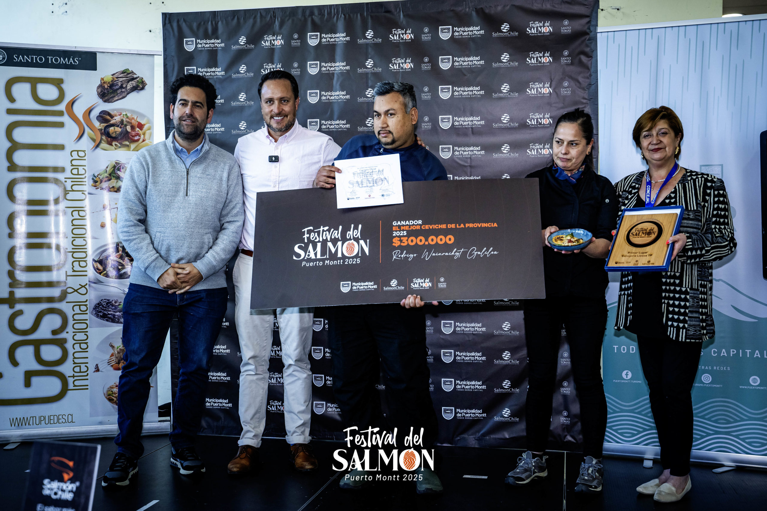 Exitoso cierre del festival gastronómico del salmón en Puerto Montt: talento culinario y tradición regional se lucen en competencia
